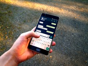 whatsapp_chatting
